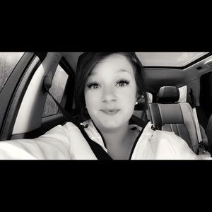 Meet your Posher, Jenna